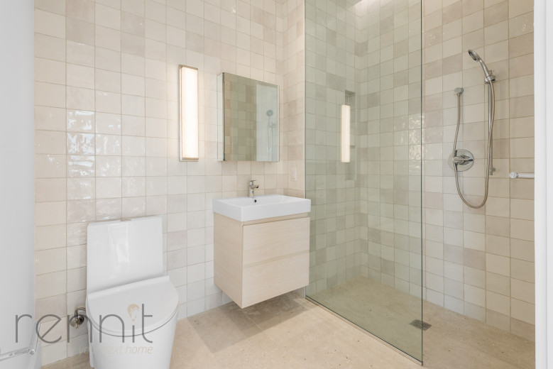 58 Vanderbilt Ave, Apt 7C Image 10