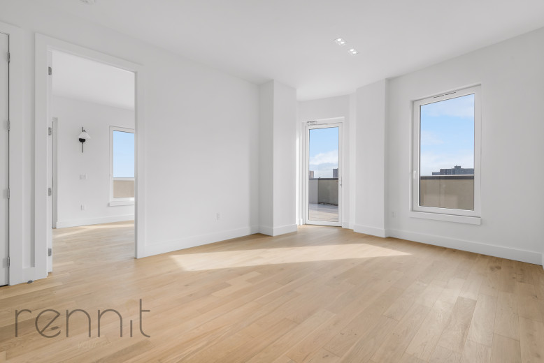 58 Vanderbilt Ave, Apt 8C Image 8