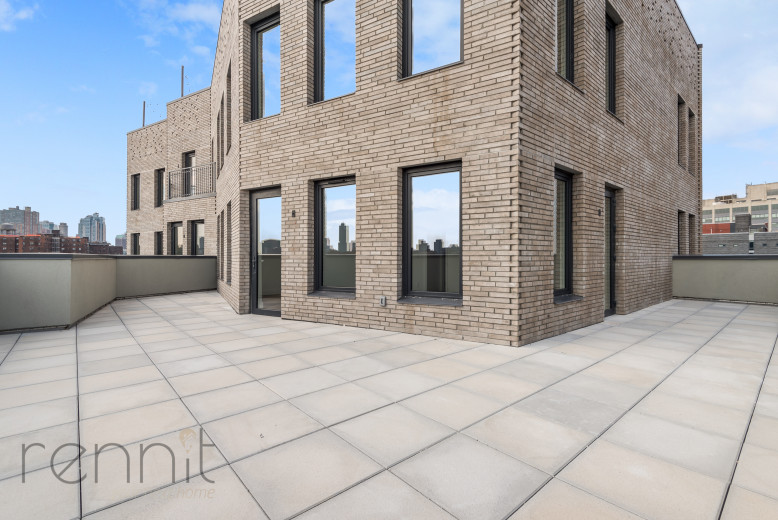 58 Vanderbilt Ave, Apt 8C Image 9