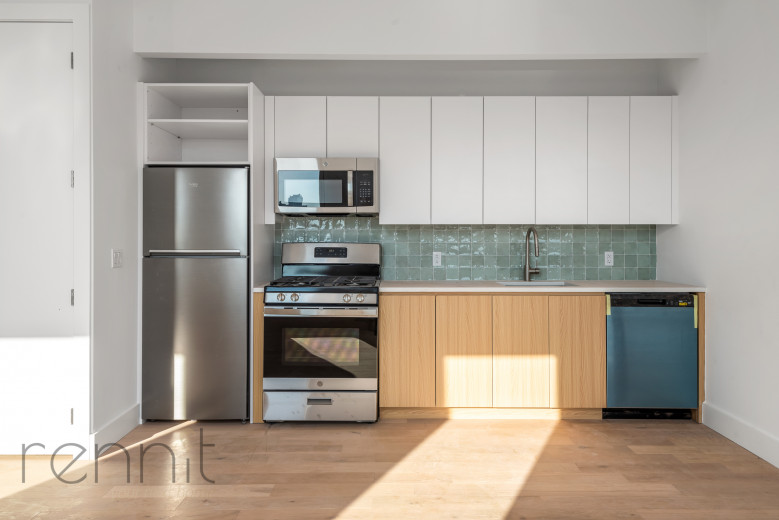 58 Vanderbilt Ave, Apt 8K Image 5