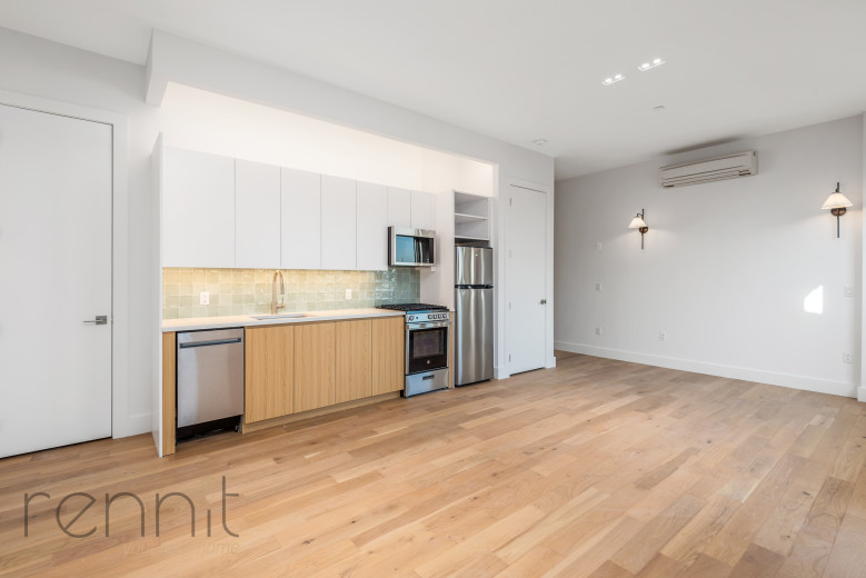 58 Vanderbilt Ave, Apt 8N Image 3