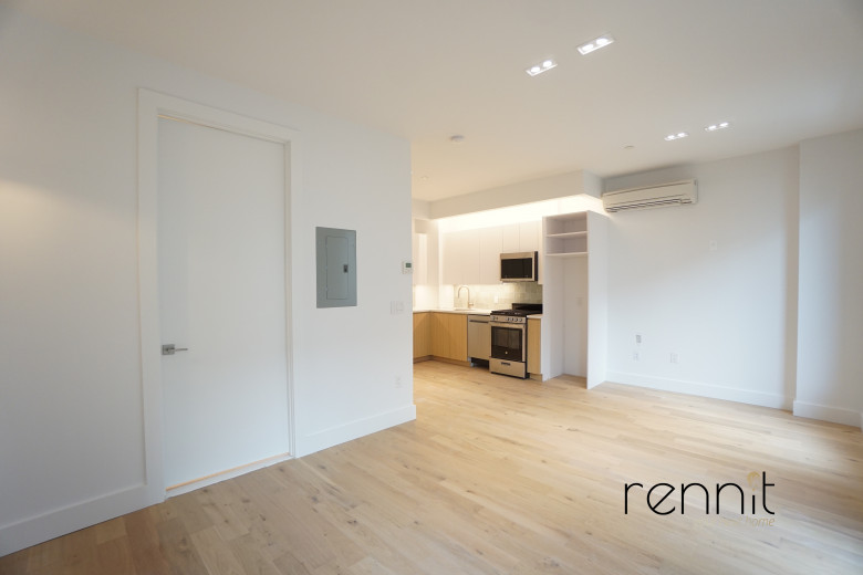 58 Vanderbilt Ave, Apt 9Q Image 7
