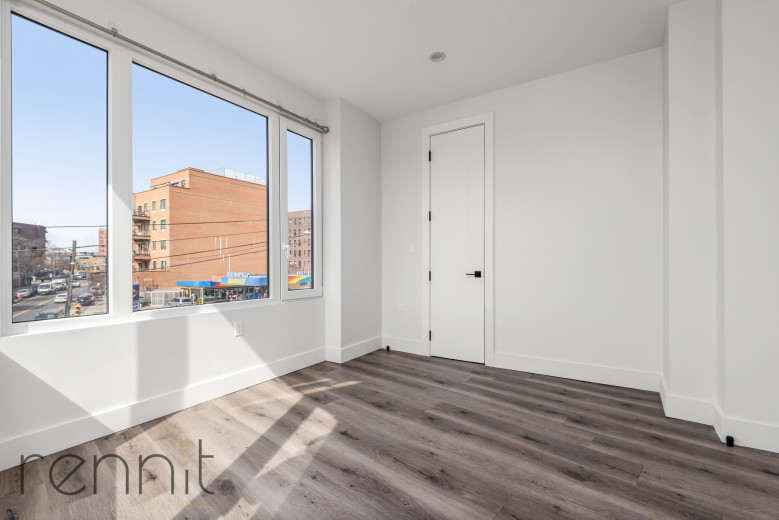 125 Kings Hwy, Apt 6A Image 7